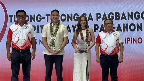 Coco Martin, kabilang sa 10 OFW na pinarangalan ng Rotary.